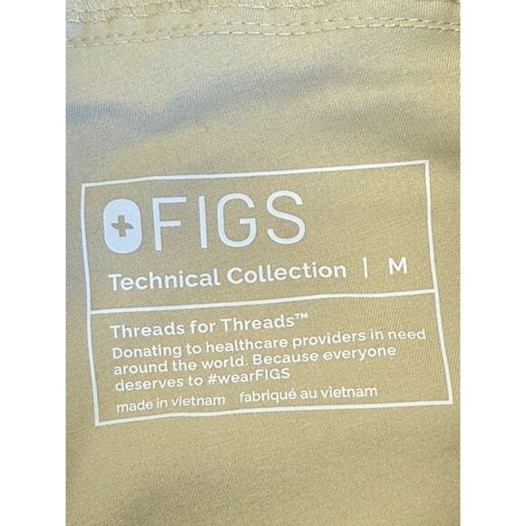 FIGS Kade Cargo Scrub Pants Khaki Tan Beige Medium M NWT Medical Nurse Pockets - Picture 7 of 8